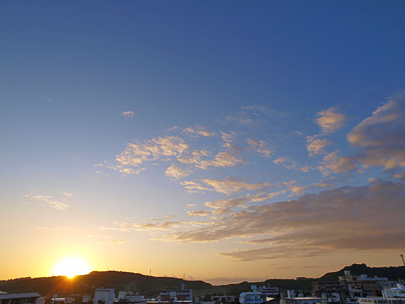 081002_02rise_g.jpg