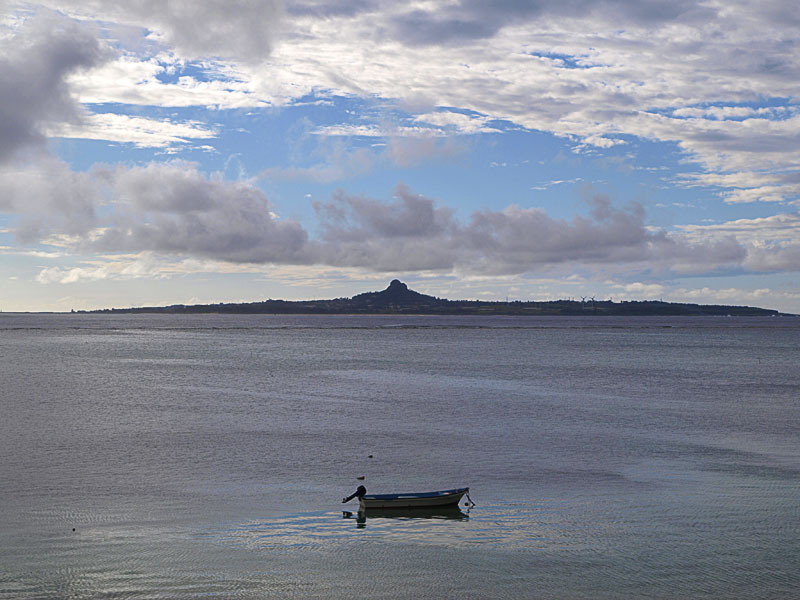 081016_10ie_boat.jpg