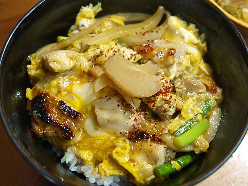 oyakodon_l_081015.jpg