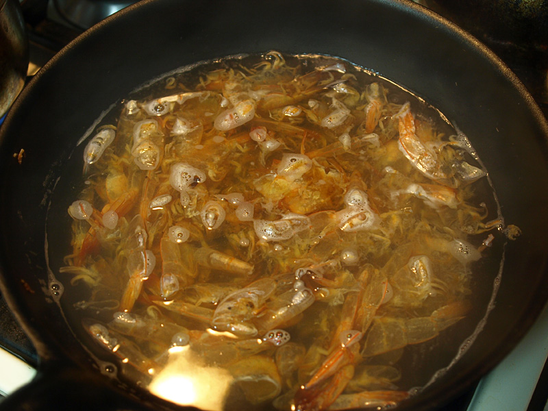 ramen_dashi_ebi01.jpg