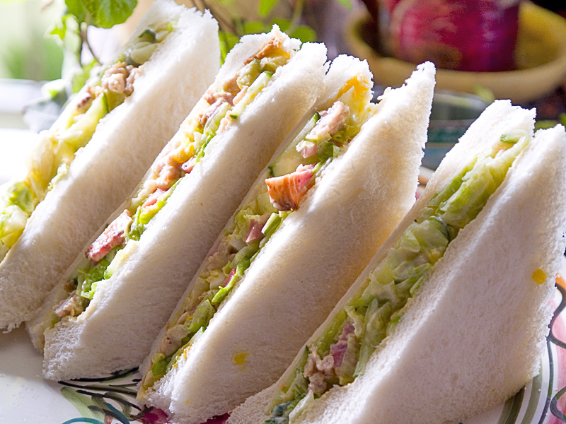 sandwichi070619.jpg